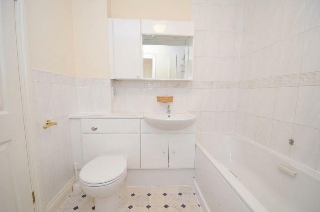 Grenville Place, Mill Hill, NW7, Mill Hill